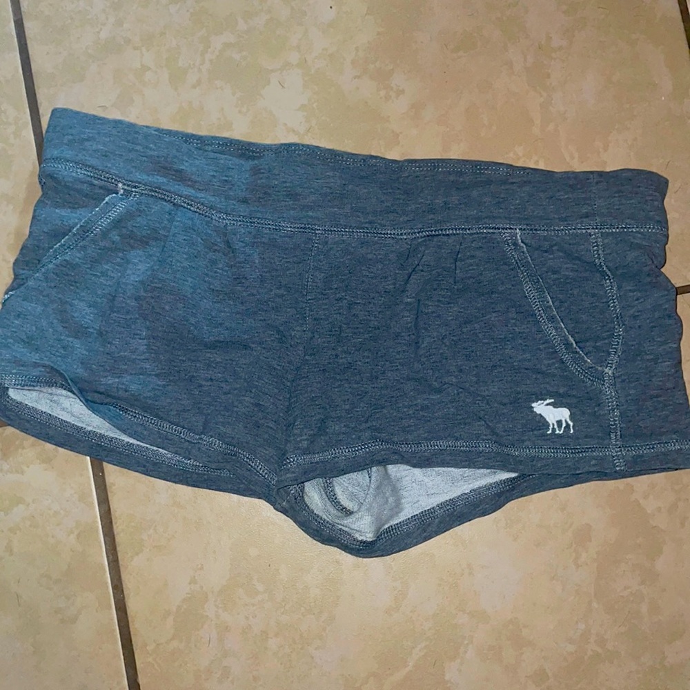 Abercrombie grey shorts